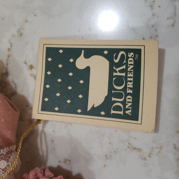 Vintage Ducks and Friends Daphne - Picture 4 of 5